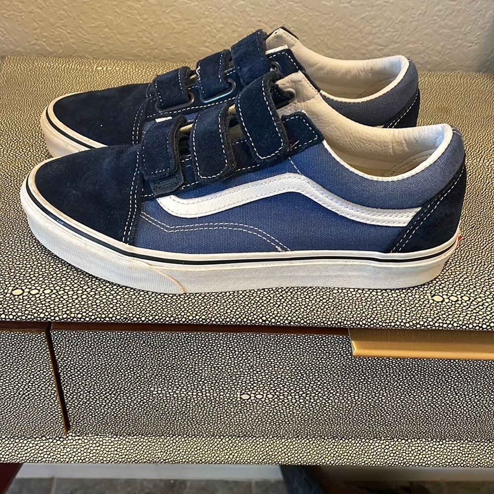 Mens vans size 8